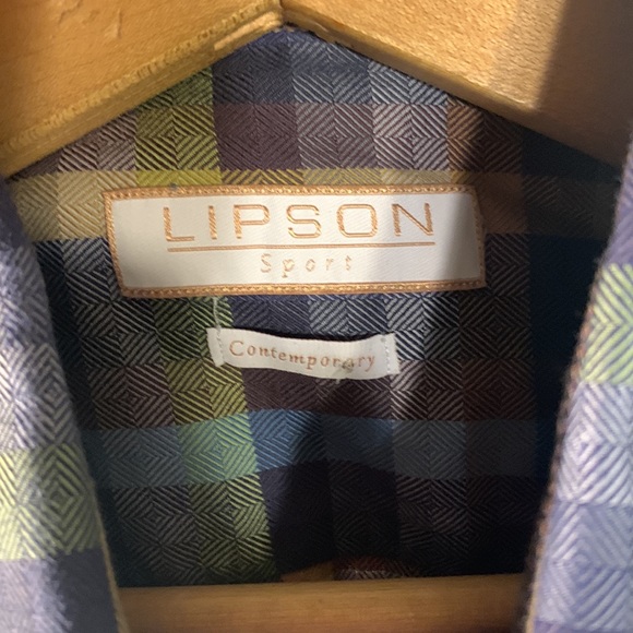 Lipson (L) - Picture 14 of 15